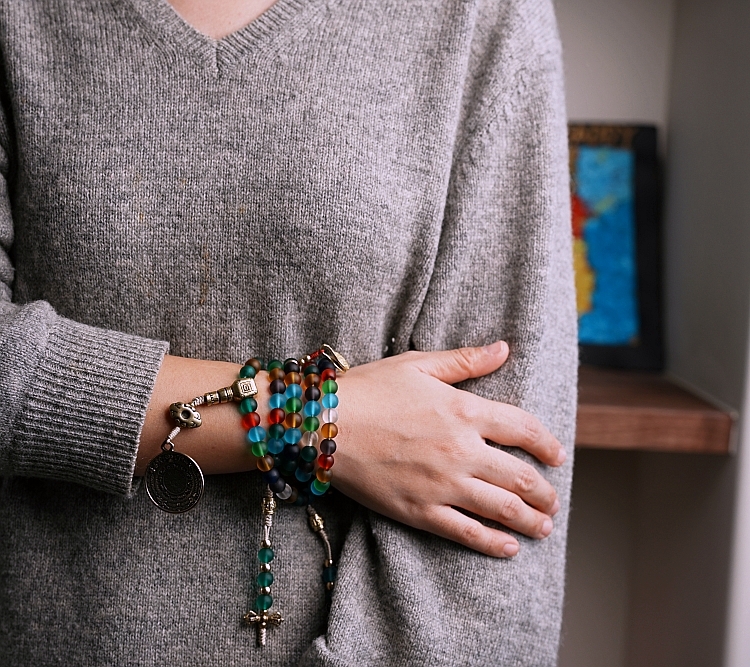 Handcrafted Tibetan-Style Traditional Liu Li 108 Bead Mala