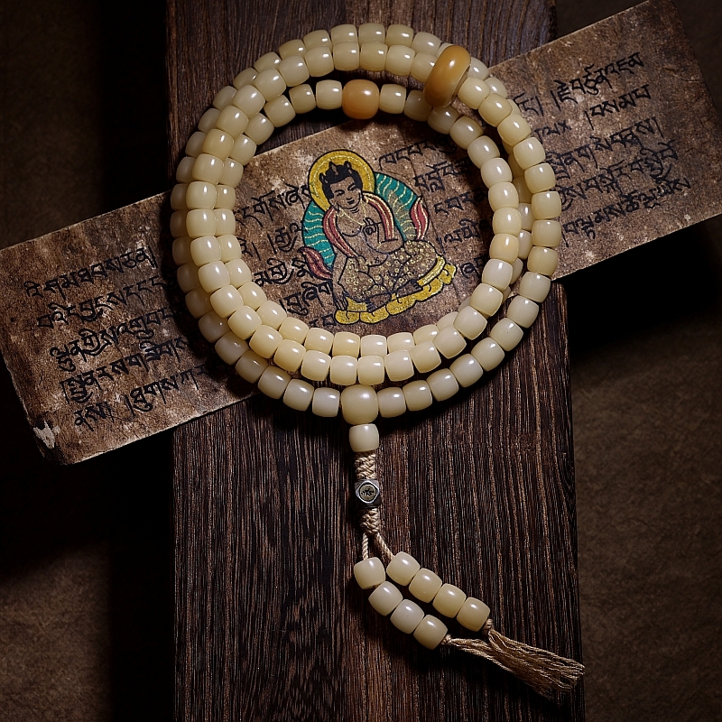 Natural White Jade Bodhi Root Mala – Handcrafted Timeless Elegance