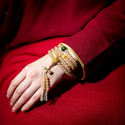 Tibetan Simplicity – Natural Highland Goat Horn Mala