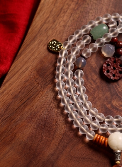 White Tara Blessing – Handcrafted White Glaze Glass (Liu Li) Mala