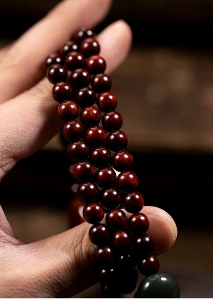 Natural Rosewood 108 Bead Mala Bracelet with Beeswax and Hetian Jade Zodiac Sign Charm