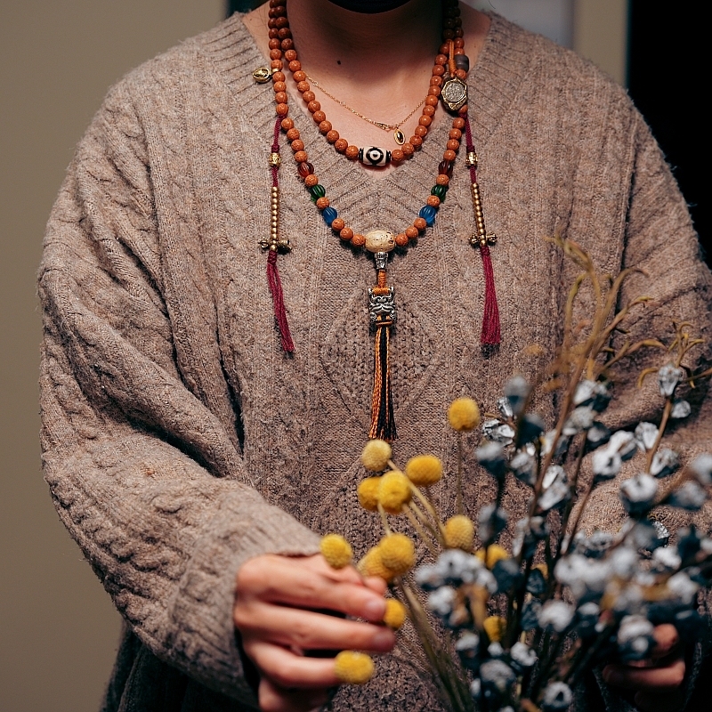 No-Tooth Vajra Bodhi Lotus Born Mala Beads Tibetan Handcrafted Necklace & Bracelet