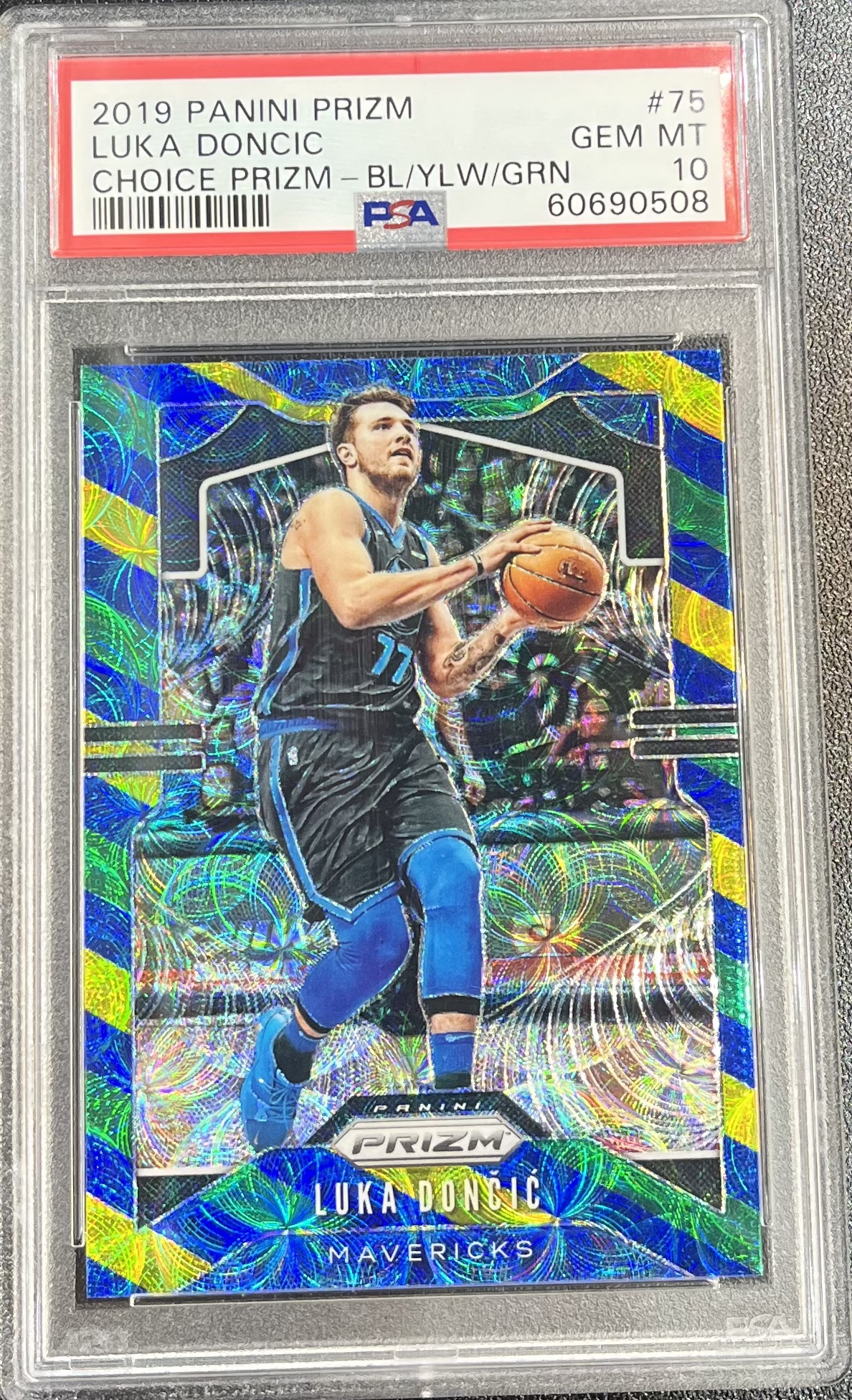 [PSA 10] 2019 PANINI PRIZM #75 LUKA DONCIC CHOICE PRIZM-BL/YLW/GRN