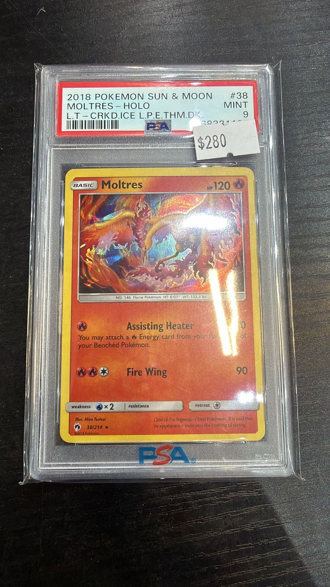 [PSA 9]2018 POKEMON SUN & MOON LOST THUNDER #38 MOLTRES-HOLO L.T-CRKD.ICE L.P.E.THM.DK.