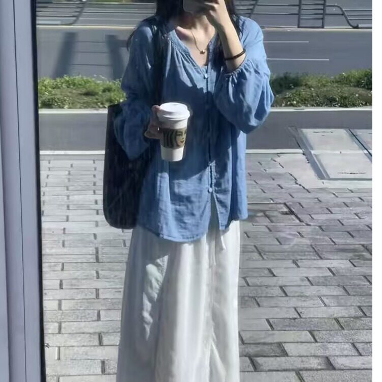 復古藍色襯衫上衣