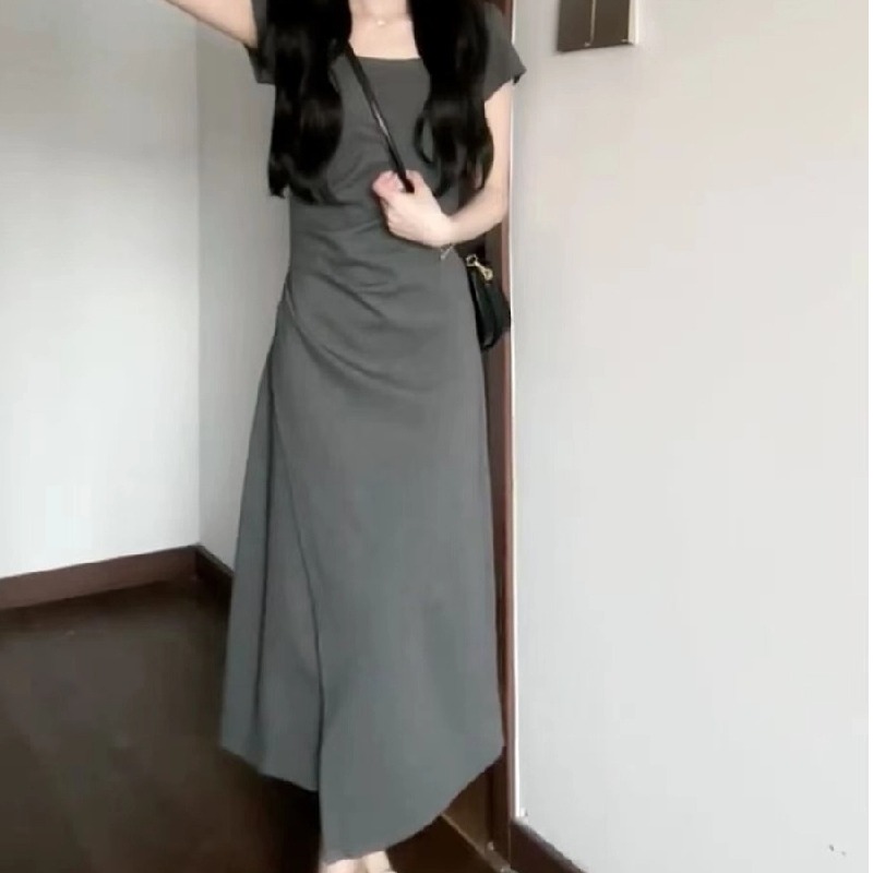 法式氣質收腰短袖連身裙小眾設計圓領短裙