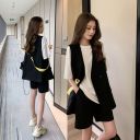 白色T恤+黑色馬甲+短褲（三件套）