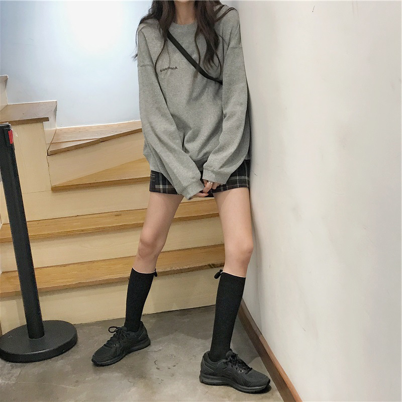 學院風字母印花薄款寬鬆圓領長袖T恤