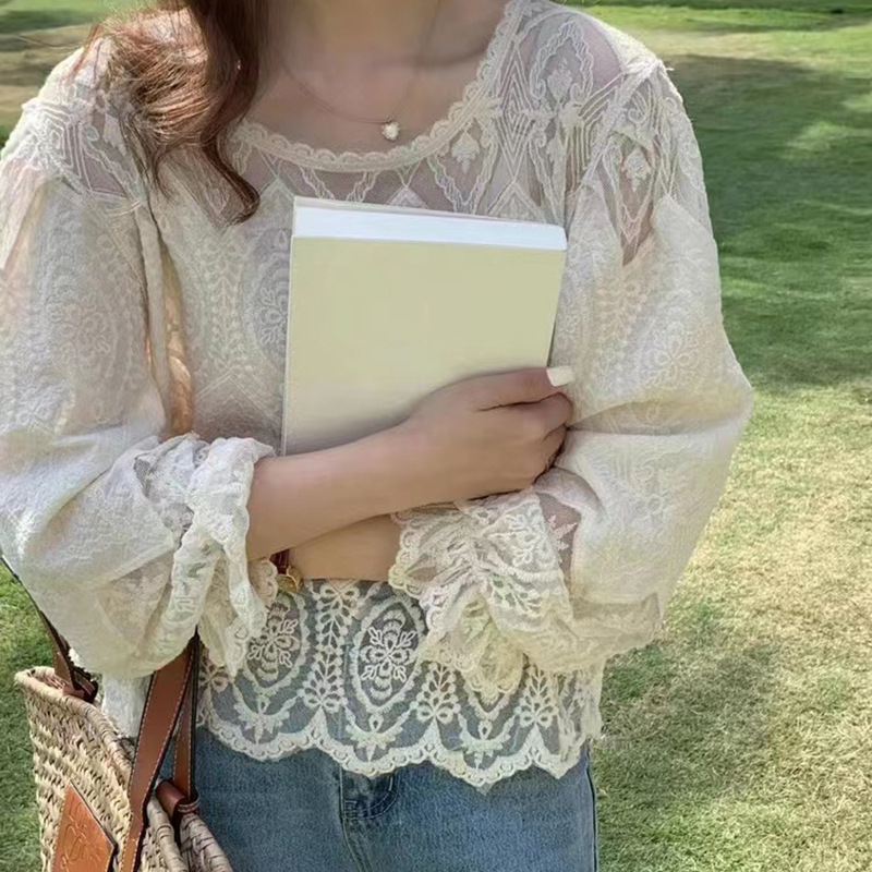 甜美氣質簡約小香風鏤空蕾絲長袖襯衫