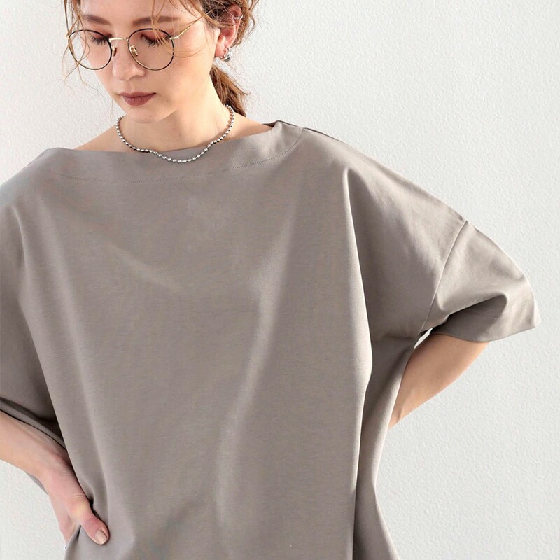 簡約設計感一字領純棉寬鬆五分袖T恤