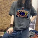 灰色