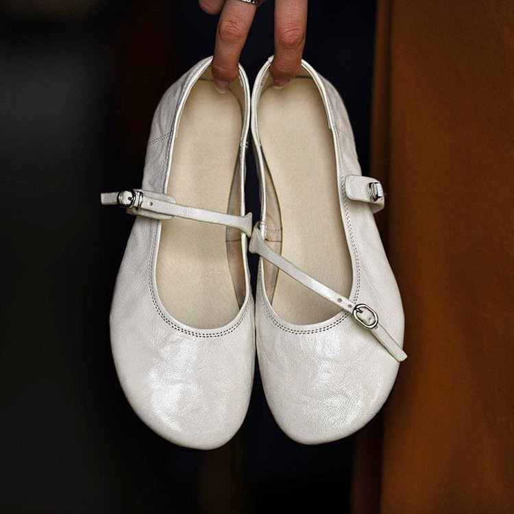 Retro Soft Leather Mary Jane Flats