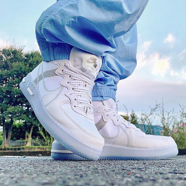 【Nike】Air Force 1 React "White Light Bone"