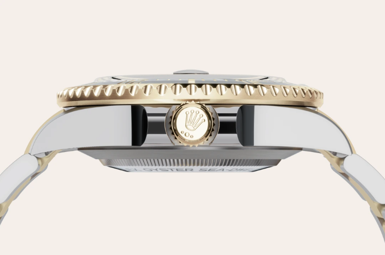 ロレックス シードゥエラー オイスター、43 mm、オイスタースチール＆イエローゴールド Reference 126603-u784