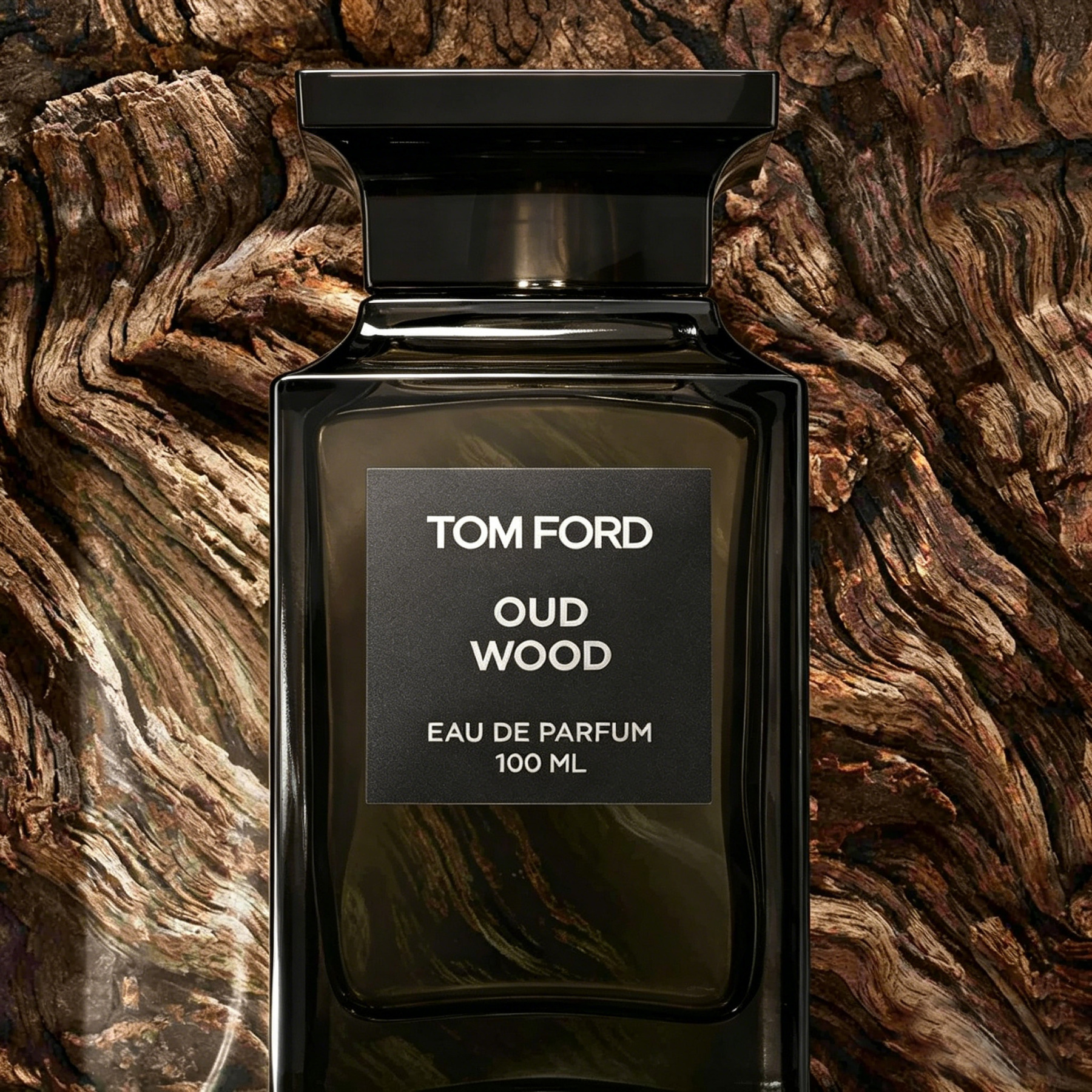 🎉🎉🎉[期間限定セール！] 👑人気No.1【TOM FORD】ウードウッド オードパルファム在庫僅か！