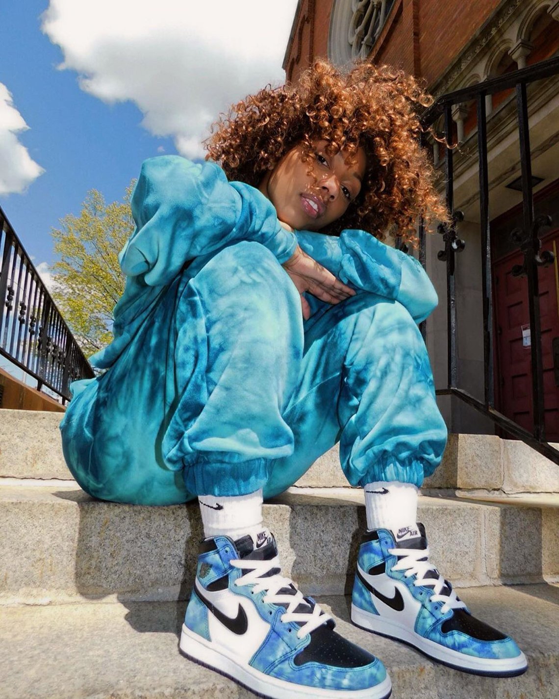 【Nike】Air Jordan 1 Retro High "Tie Dye"
