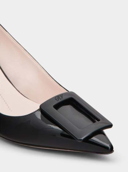 「ヴィルギュル」ラッカード バックル パテントレザー スリングバック パンプス 55 mm ブラック