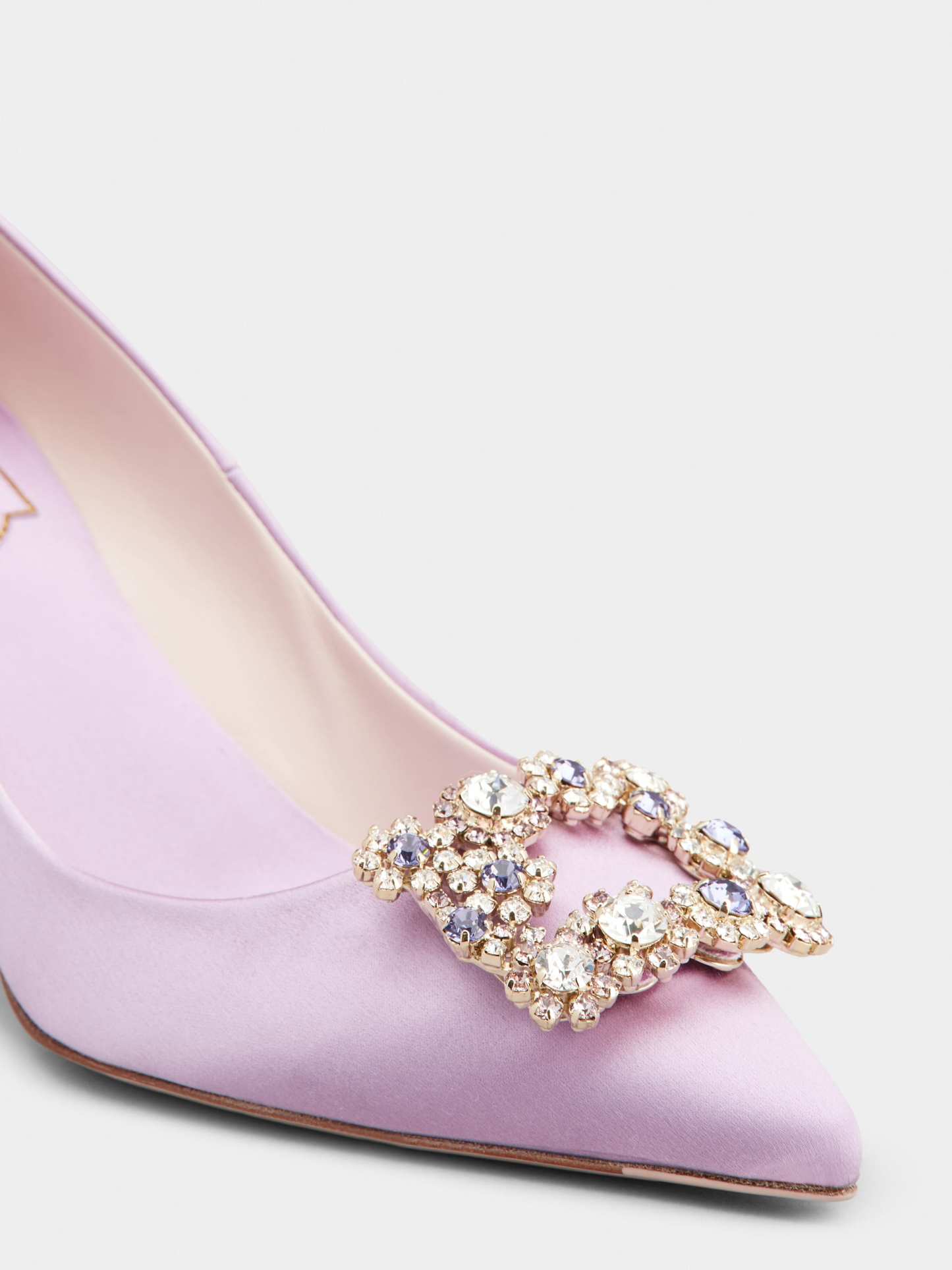 「フラワーストラス」シルク パンプス 65 mm バイオレット