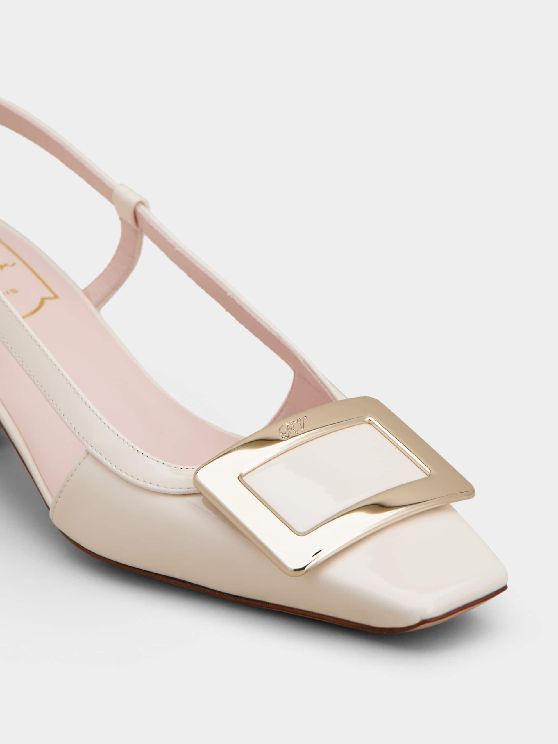 「ベル ヴィヴィエ」パテントレザー スリングバック パンプス 45 mm クリーム