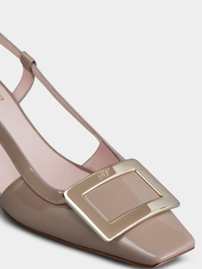 「ベル ヴィヴィエ」パテントレザー スリングバック パンプス 45 mm ベージュ