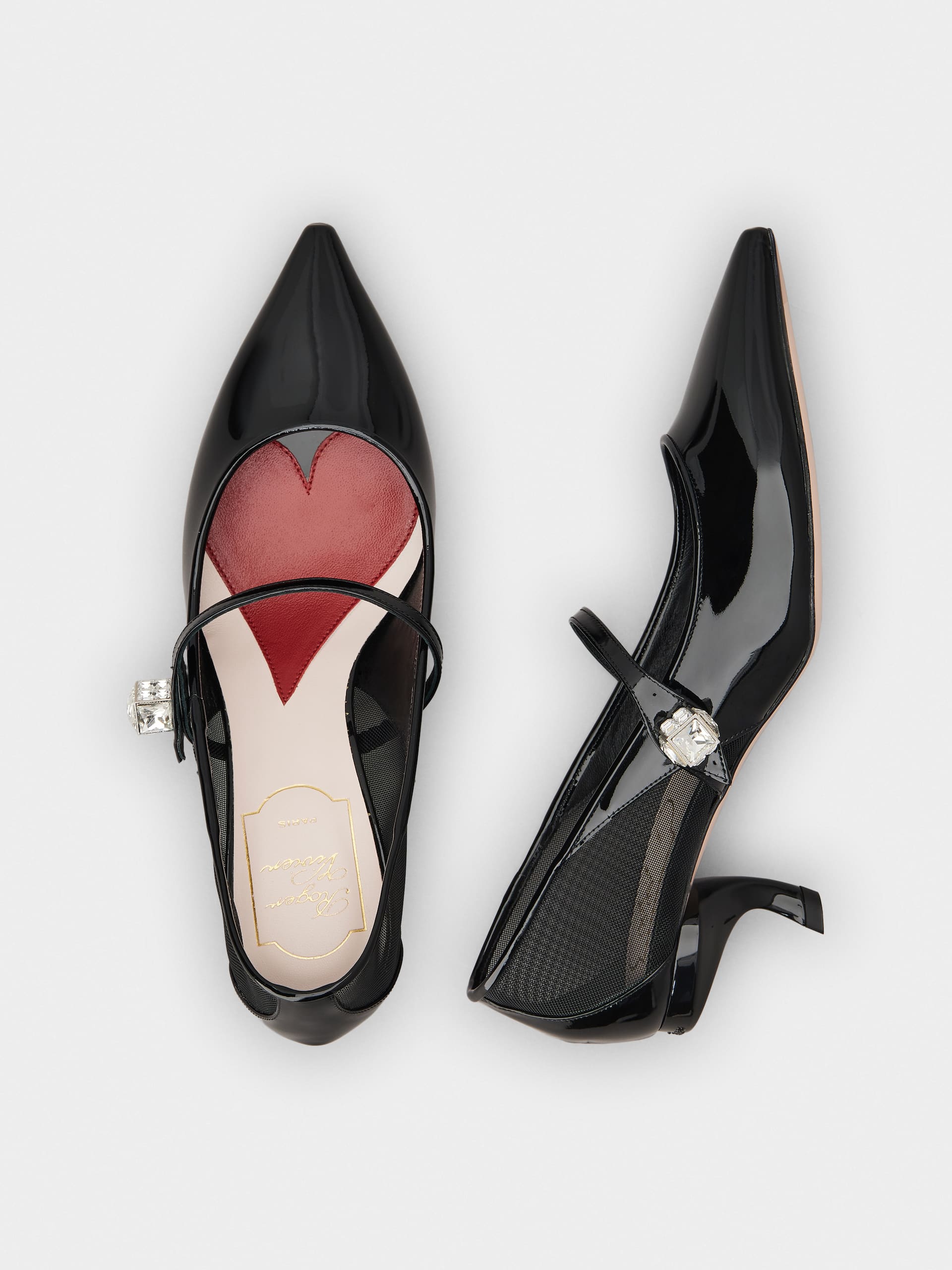 「ヴィルギュル」パテントレザー ベビー パンプス 55 mm ブラック