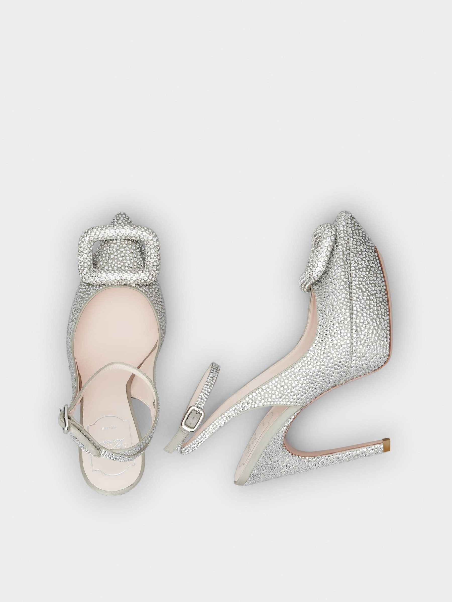 「ヴィヴ ショック」ブリン サテン スリングバック パンプス 125 mm シルバー