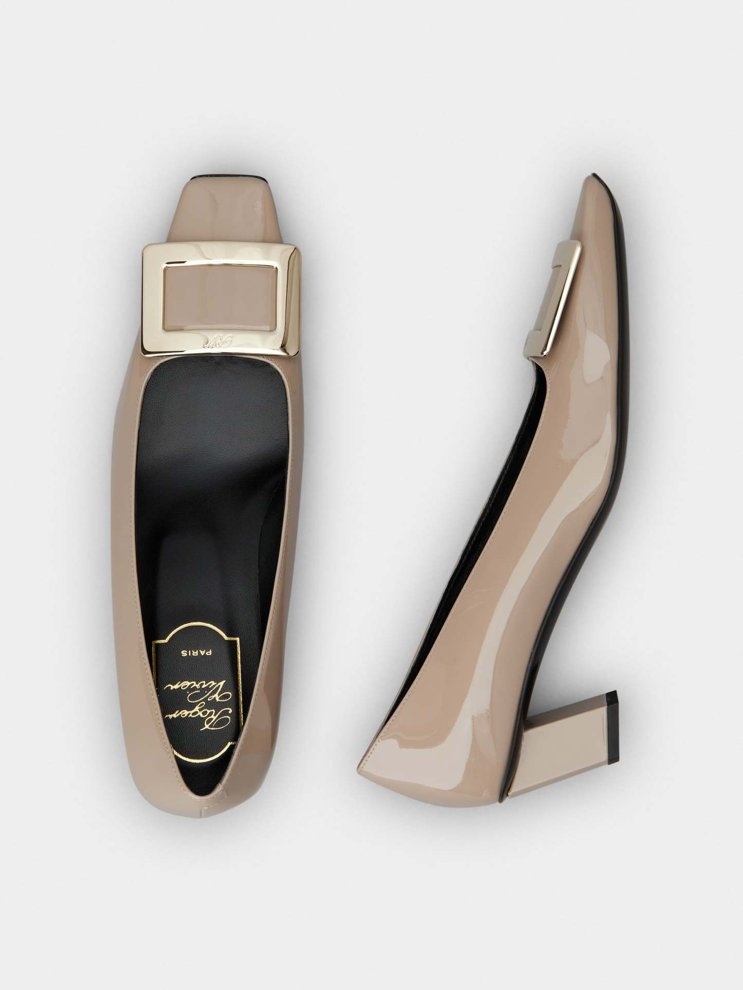 「ベル ヴィヴィエ」パテントレザー パンプス 45 mm ベージュ