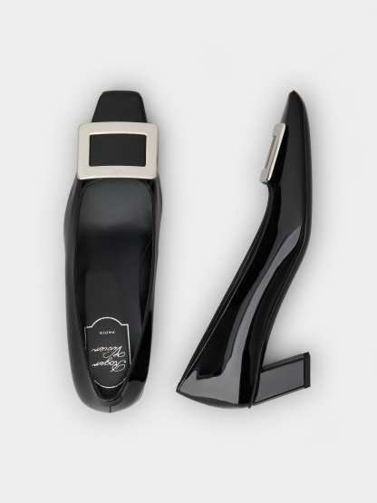 「ベル ヴィヴィエ」パテントレザー パンプス 45 mm ブラック