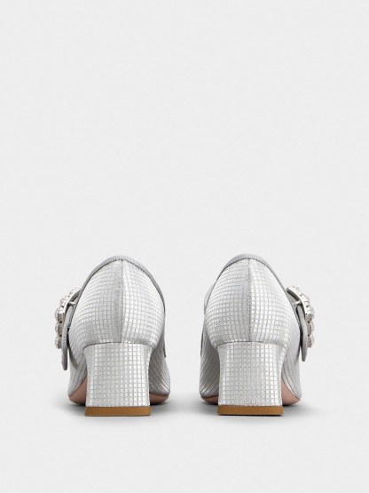 「トレ ヴィヴィエ」ストラス バックル ファブリック ベビー パンプス 45 mm シルバー