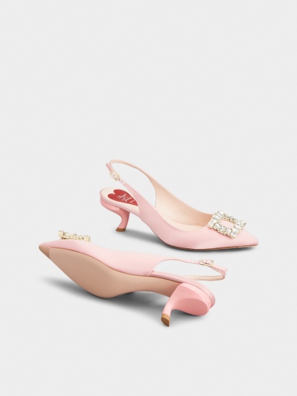 「ヴィルギュル」ストラス バックル サテン スリングバック パンプス 55 mm ピンク