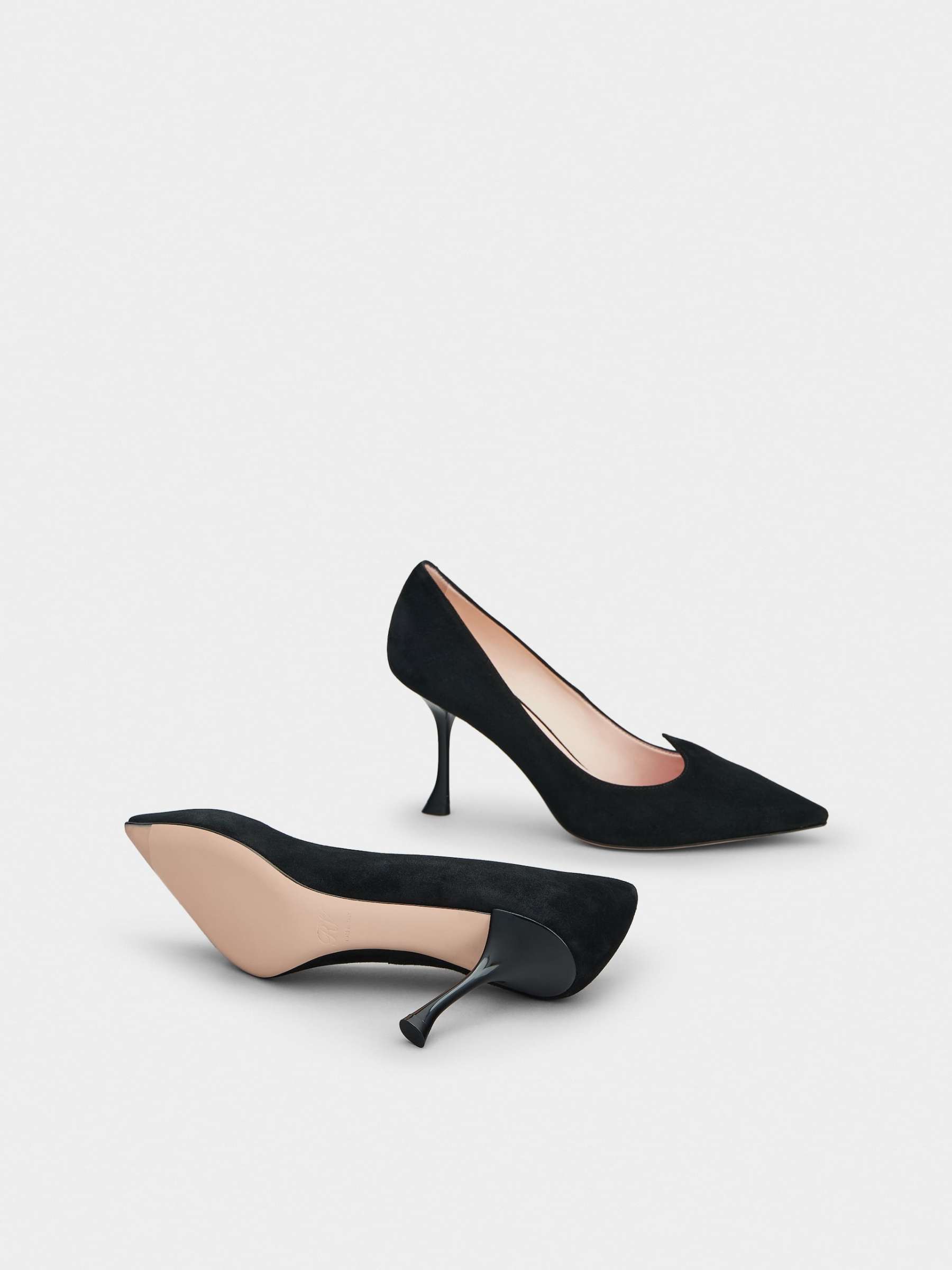 アイ ラブ ヴィヴィエ パンプス 90 mm ブラック