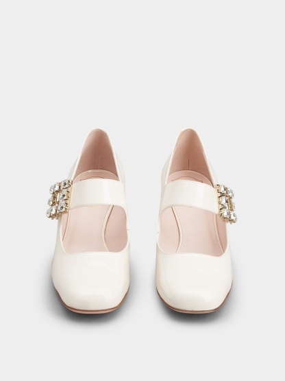 「トレ ヴィヴィエ」 ストラス バックル ベビー パンプス 45 mm クリーム