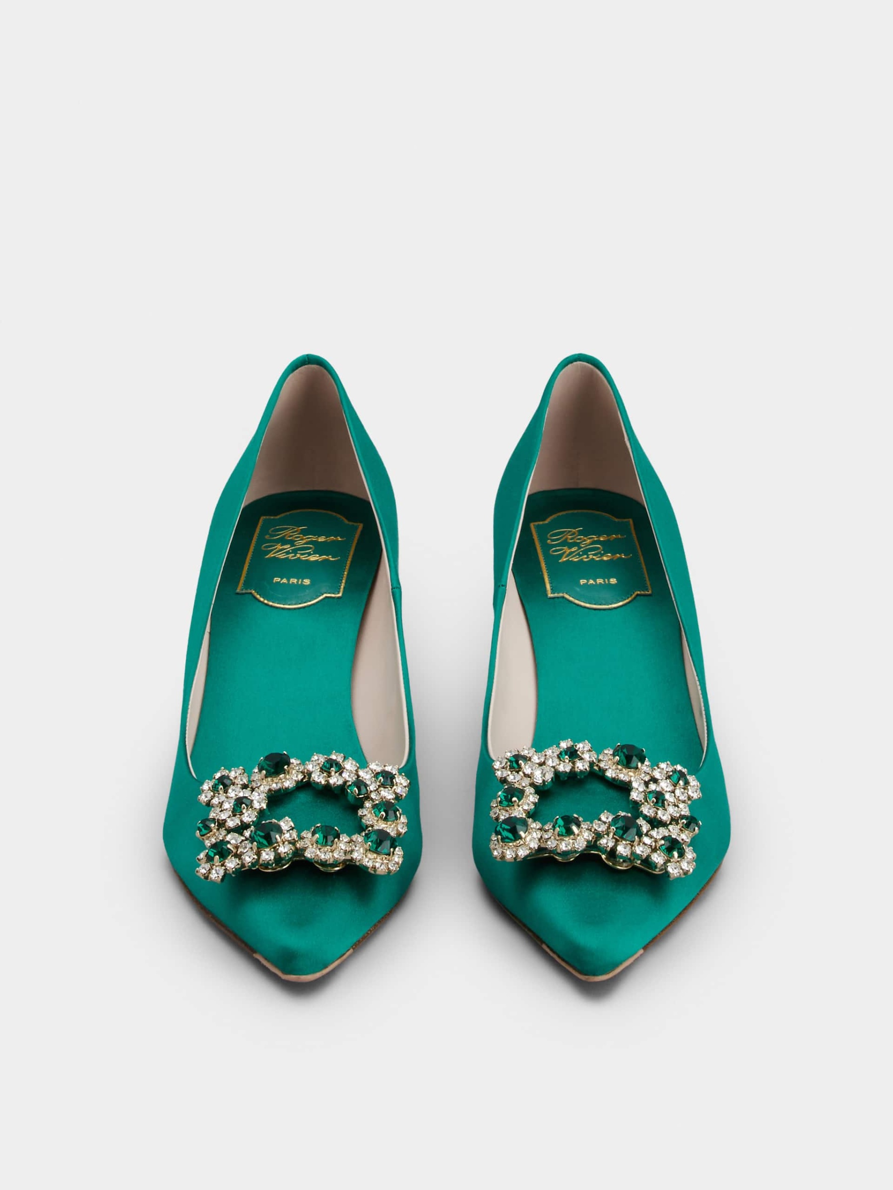 「フラワーストラス」シルク パンプス 65 mm グリーン