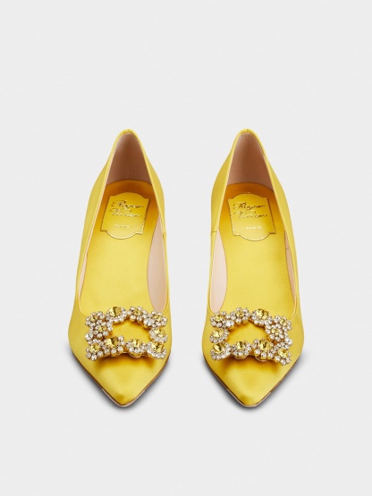 「フラワーストラス」シルク パンプス 65 mm イエロー