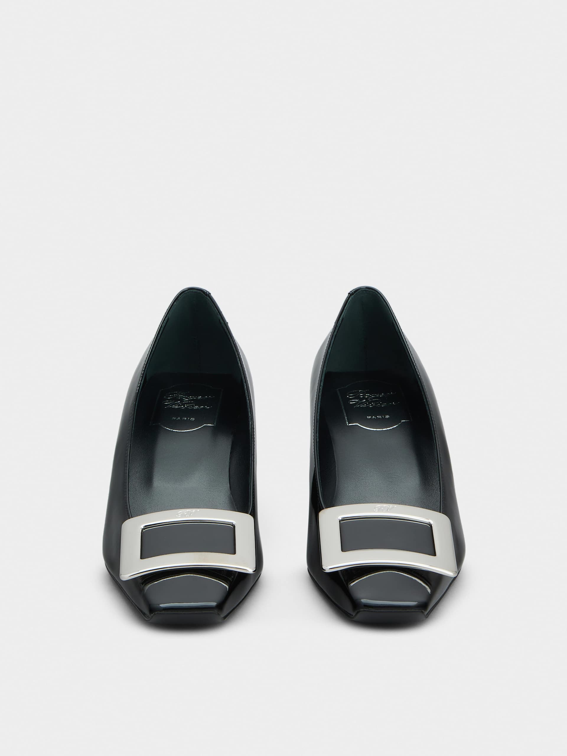 「ベル ヴィヴィエ」パテントレザー パンプス 45 mm ブラック