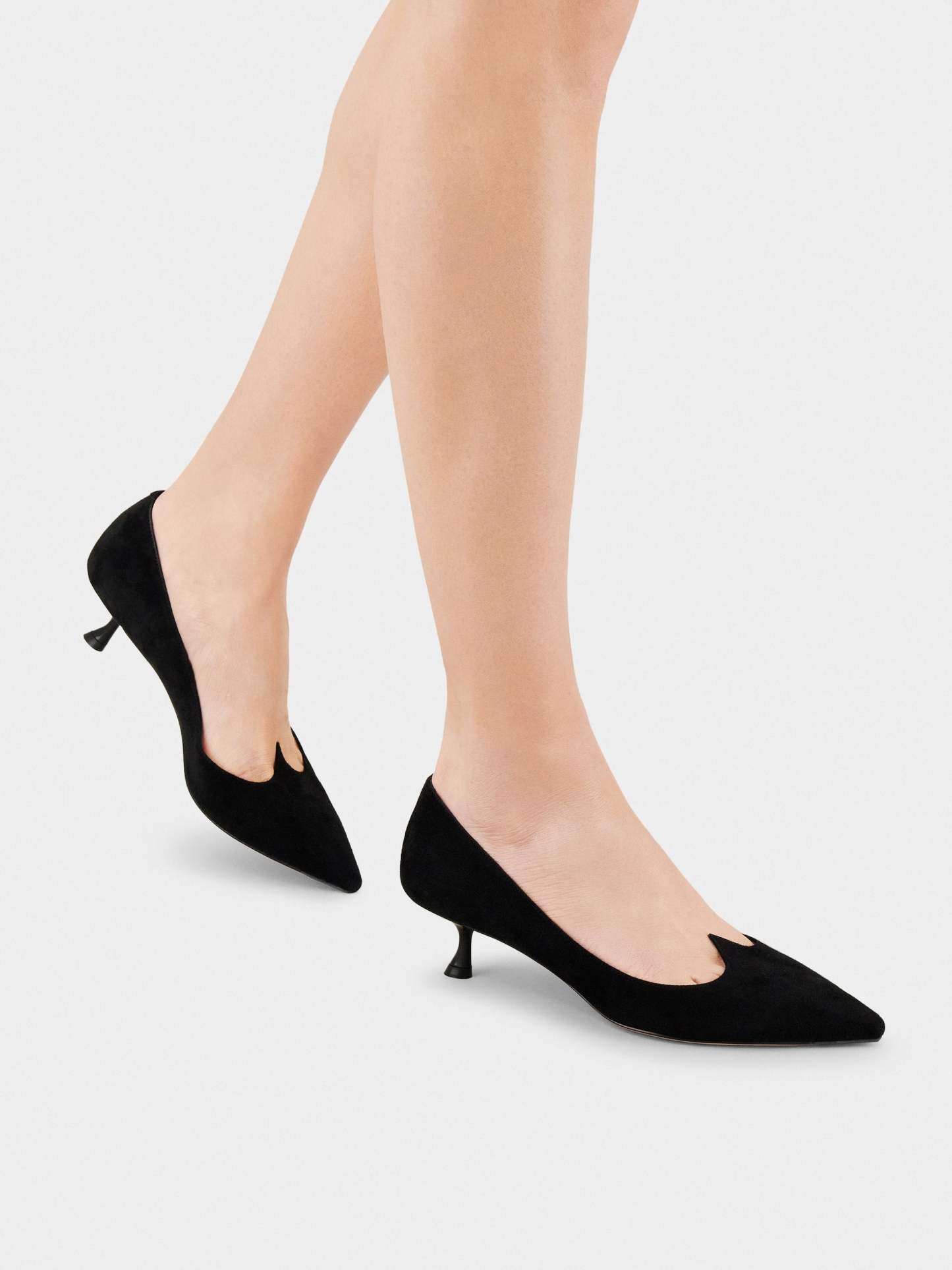 アイ ラブ ヴィヴィエ パンプス 45 mm ブラック