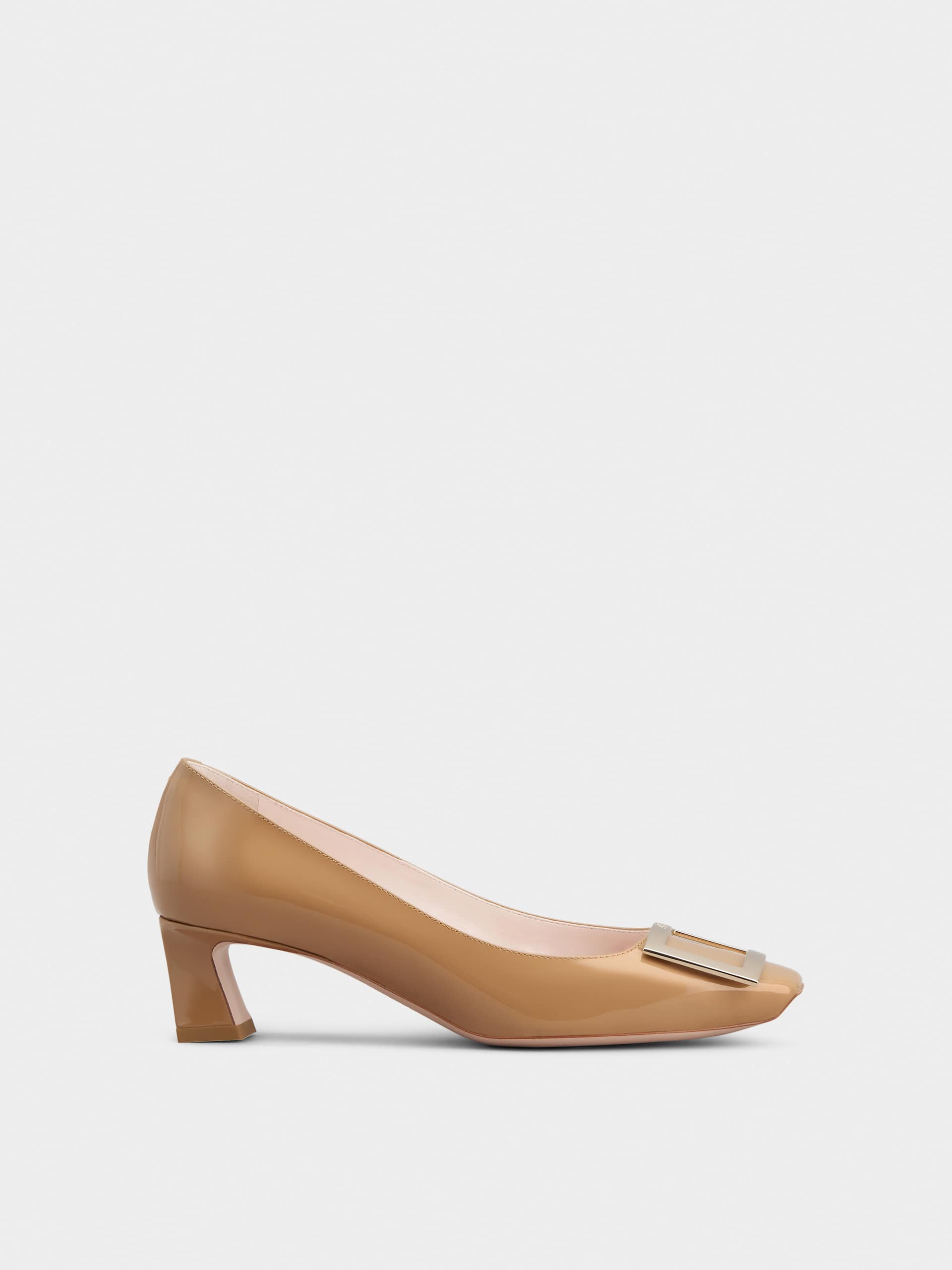 「ベル ヴィヴィエ トランペット」パンプス パテントレザー 45 mm ブラウン