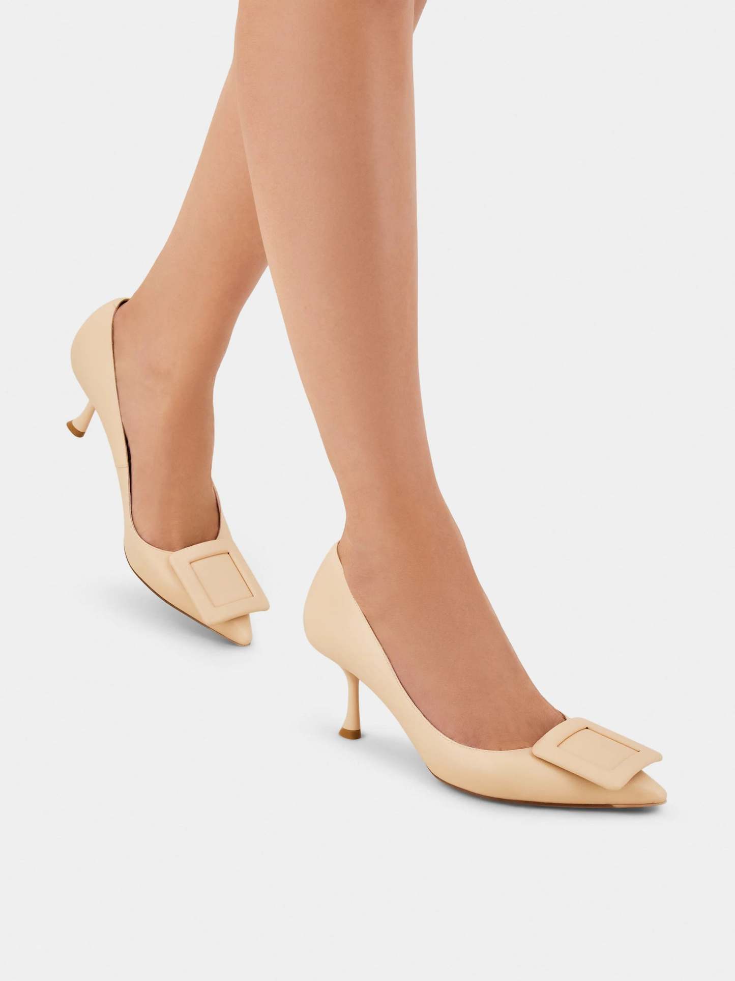 「ヴィヴ イン ザ シティ」ナッパ レザー パンプス 65 mm ピンク