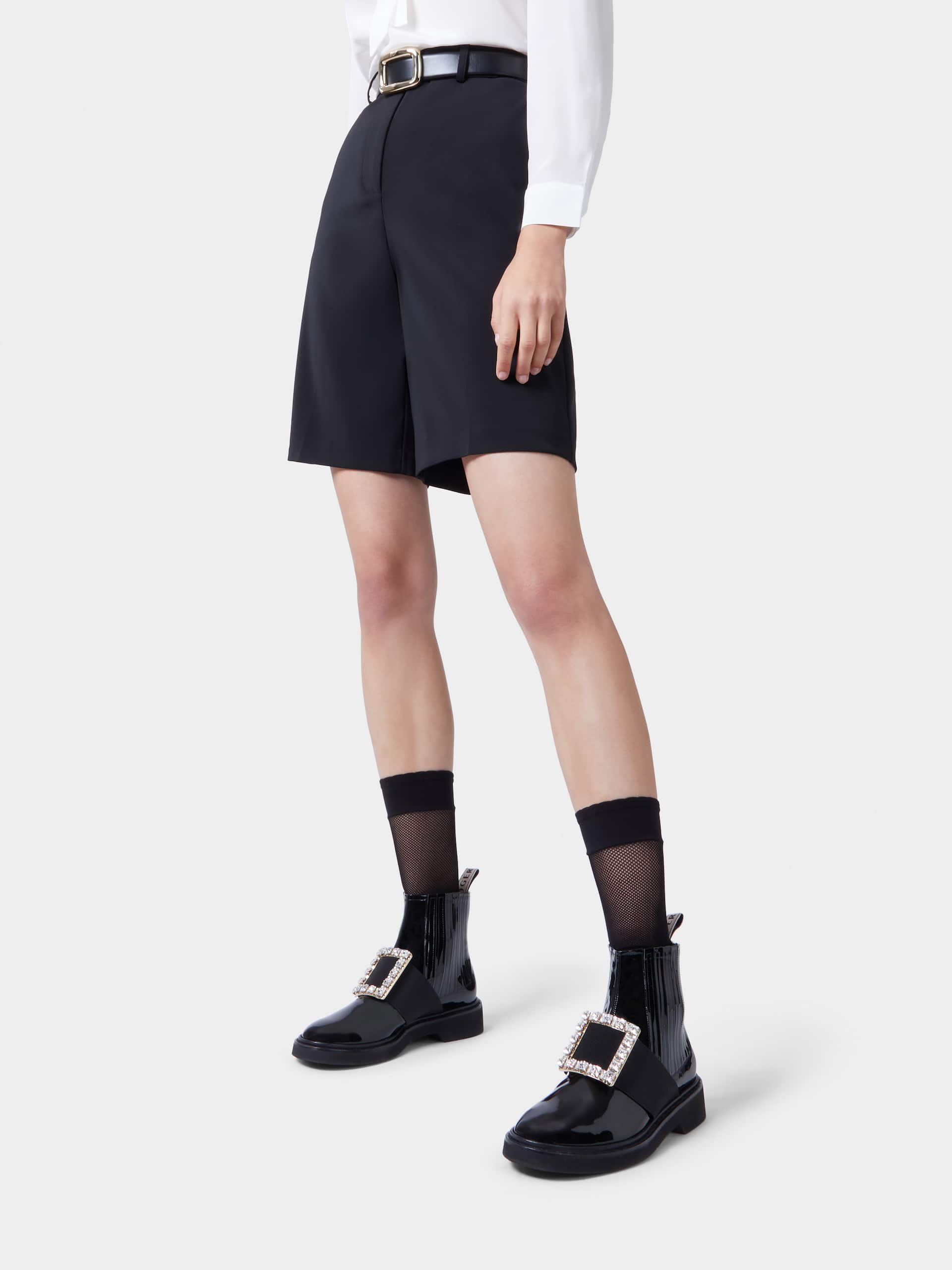 「ヴィヴ レンジャー」ストラス バックル チェルシー アンクルブーツ 25 mm ブラック