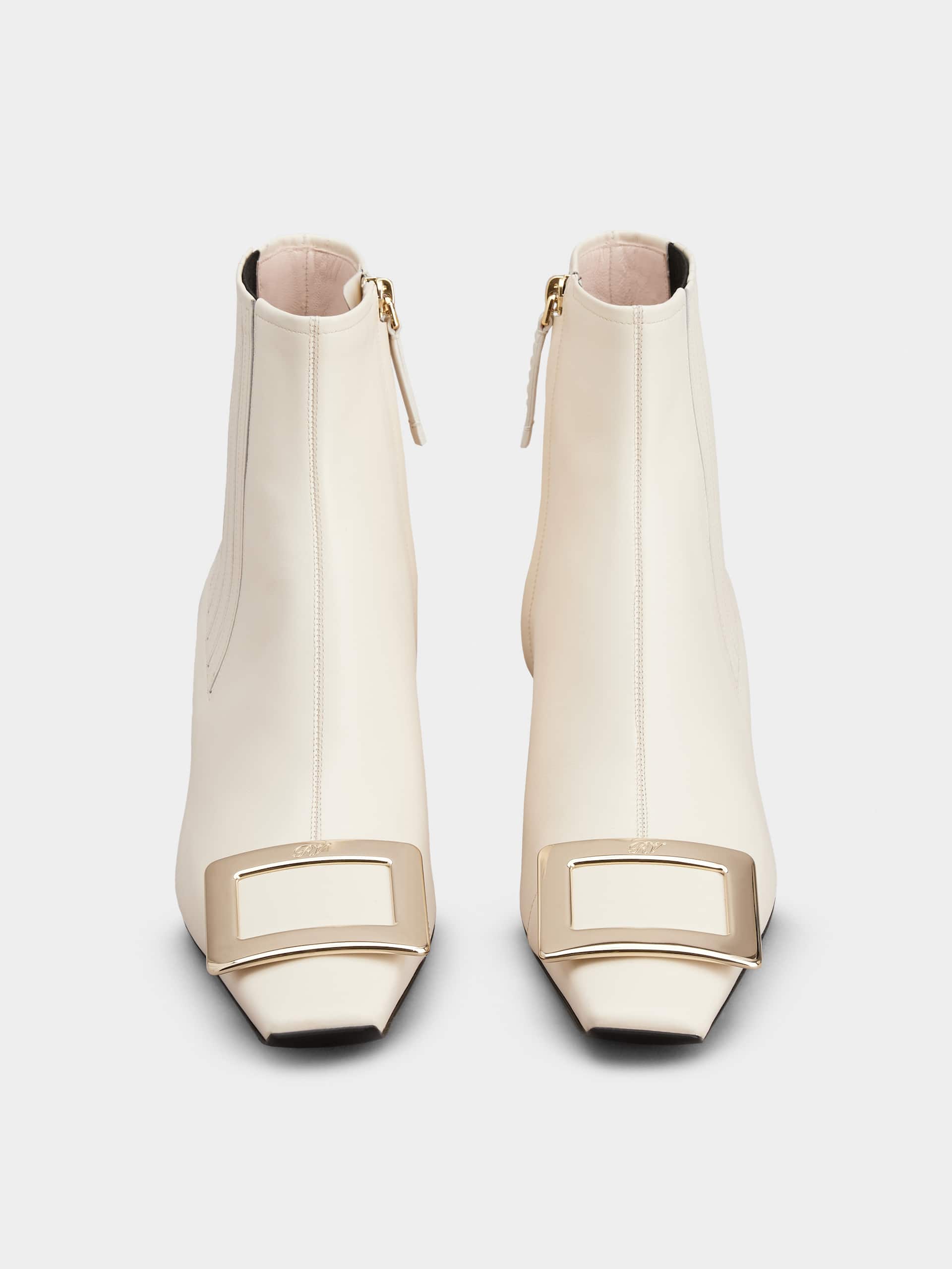 「ベル ヴィヴィエ」 メタル バックル レザー チェルシー アンクル ブーツ 45 mm クリーム