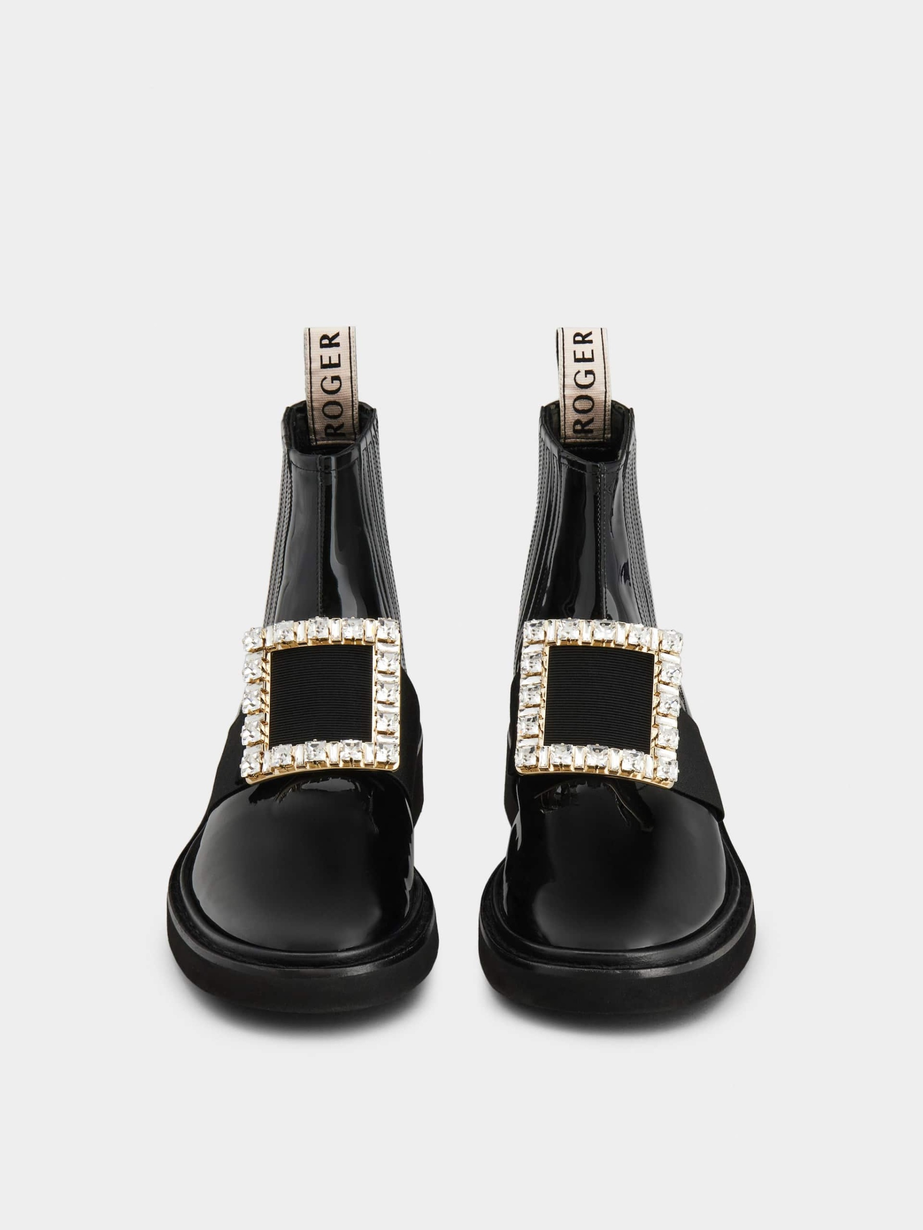 「ヴィヴ レンジャー」ストラス バックル チェルシー アンクルブーツ 25 mm ブラック