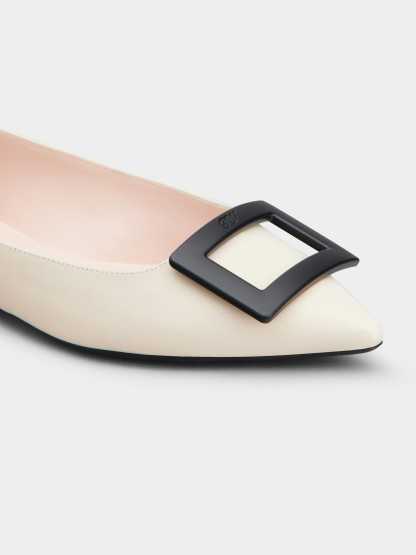 「ゴメッティーヌ」ナッパレザー バレリーナ 5 mm クリーム