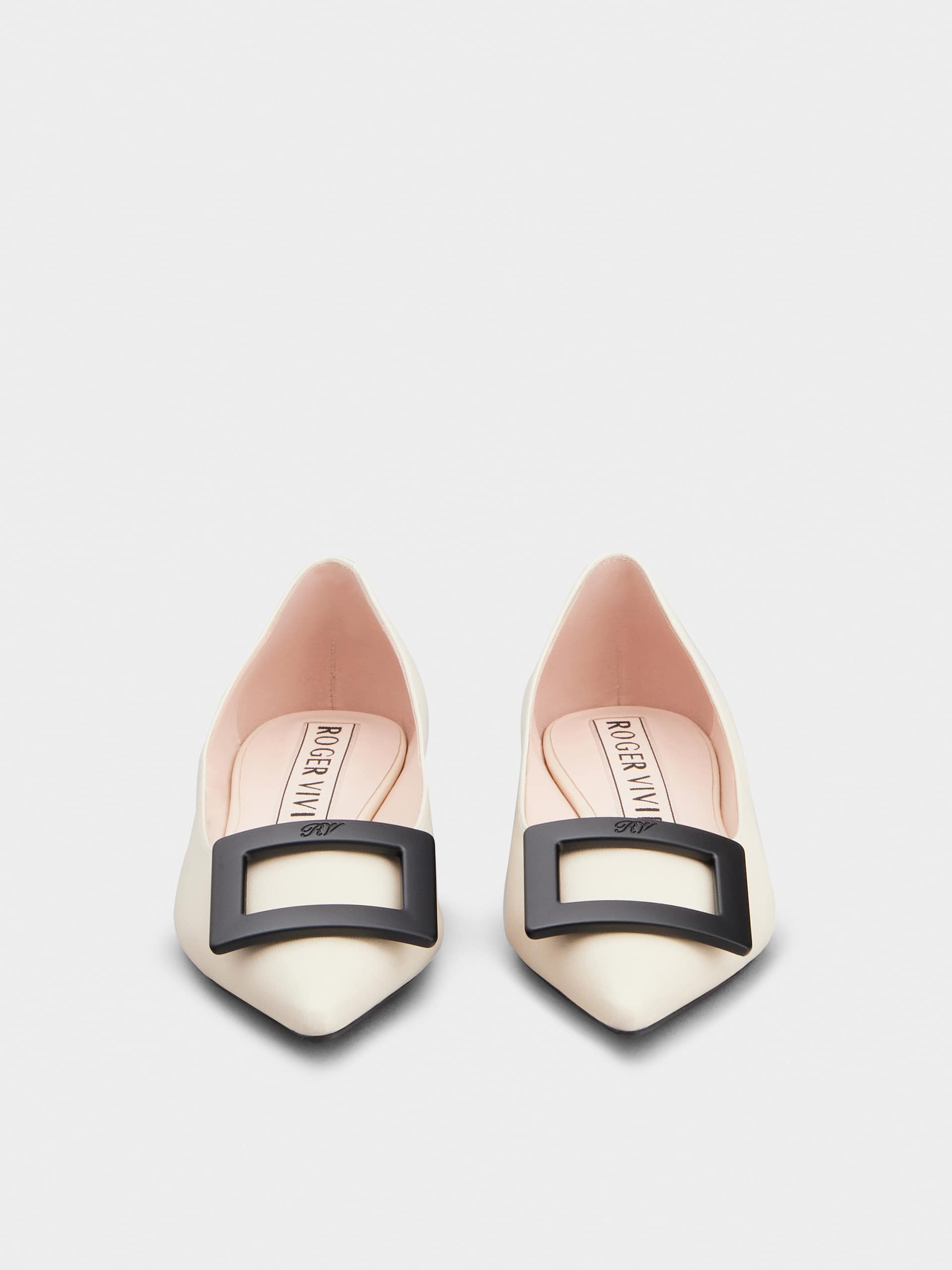 「ゴメッティーヌ」ナッパレザー バレリーナ 5 mm クリーム