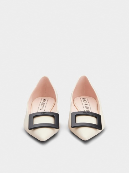 「ゴメッティーヌ」ナッパレザー バレリーナ 5 mm クリーム