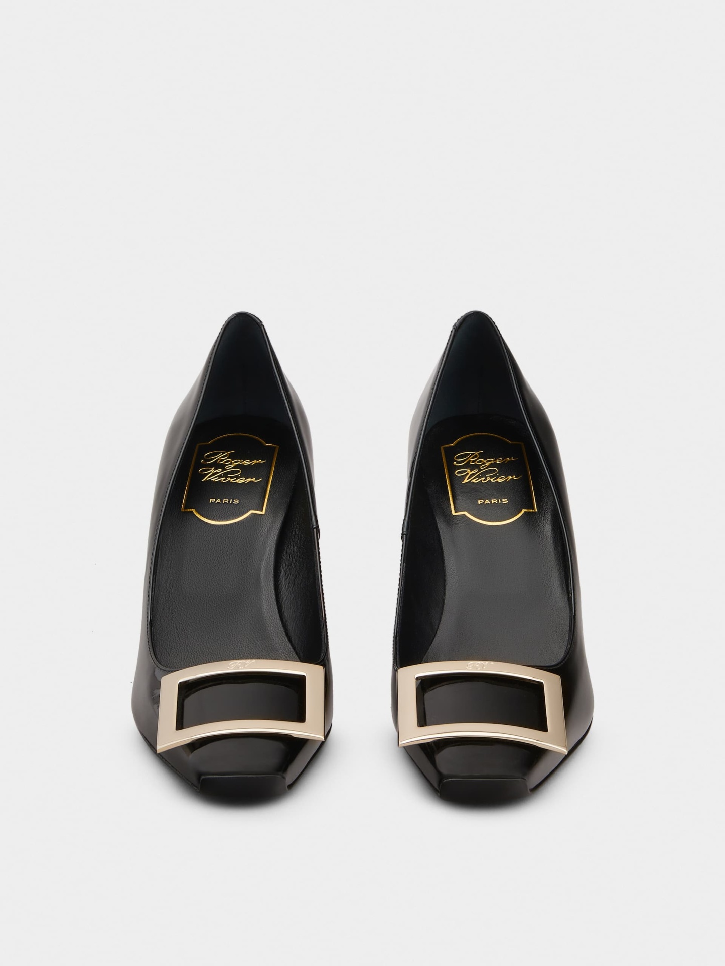 「ベル ヴィヴィエ トランペット」パテントレザー パンプス 70 mm ブラック