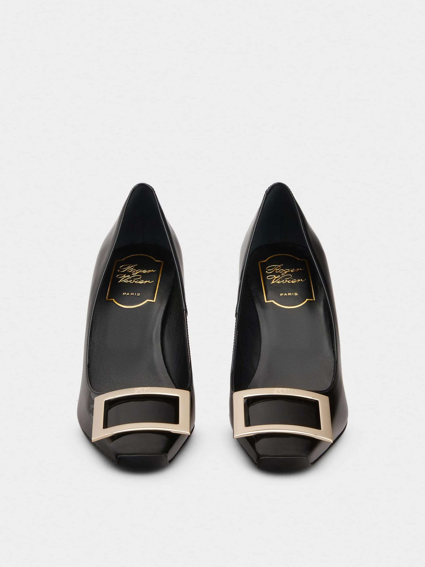 「ベル ヴィヴィエ トランペット」パテントレザー パンプス 70 mm ブラック