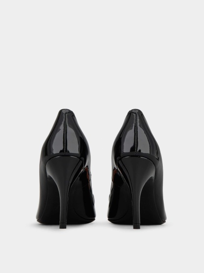 「ヴィヴ ショック」ラッカード バックル パテントレザー パンプス 85 mm ブラック