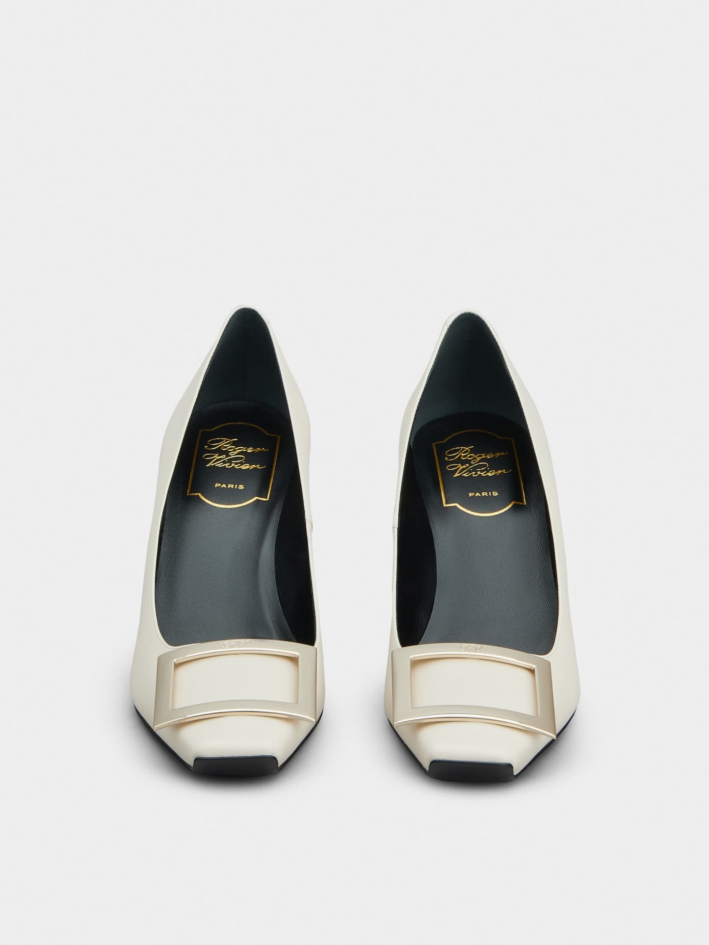 「ベル ヴィヴィエ トランペット」レザー パンプス 70 mm クリーム