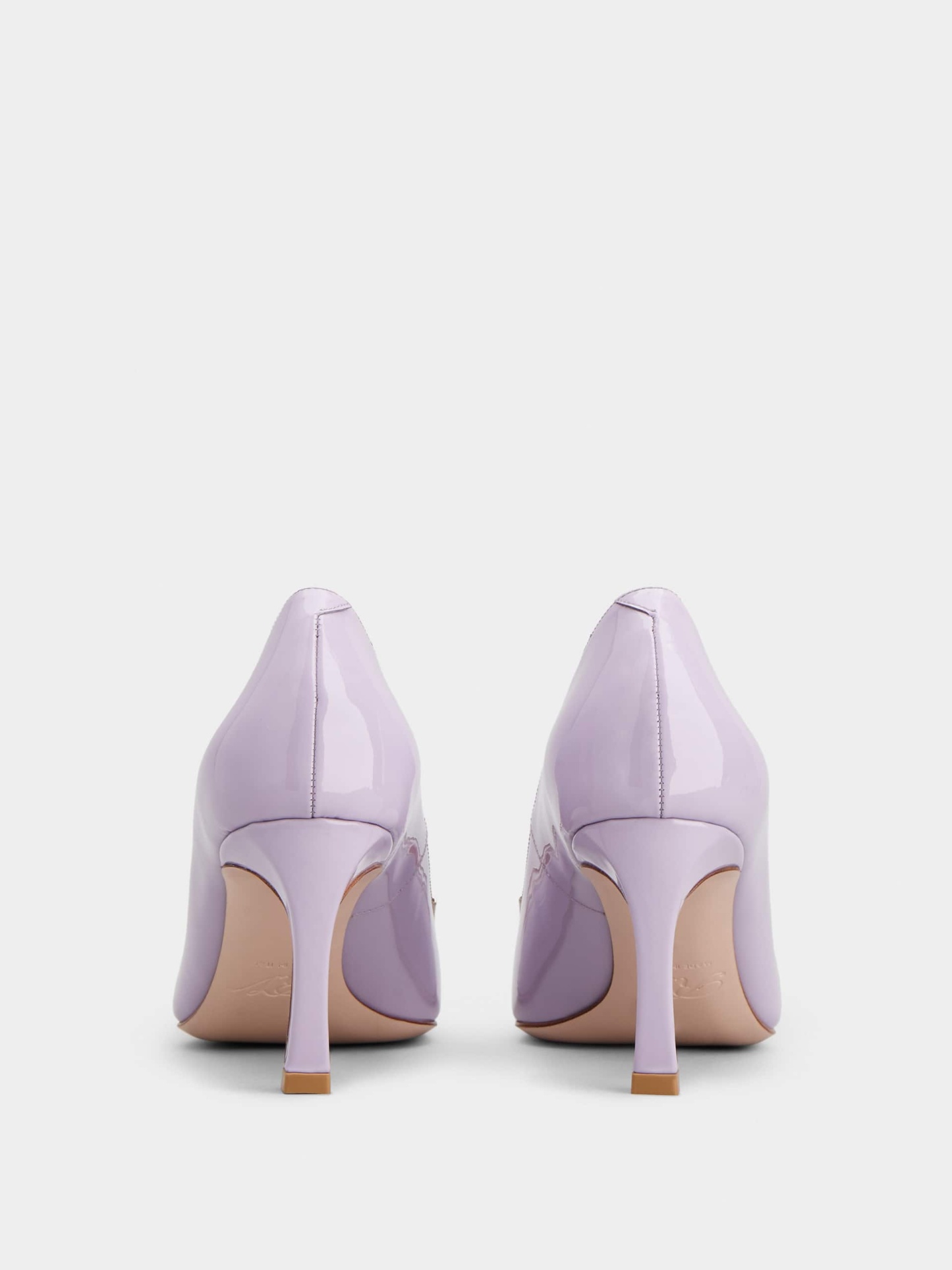 「ベル ヴィヴィエ トランペット」パテントレザー パンプス 70 mm バイオレット