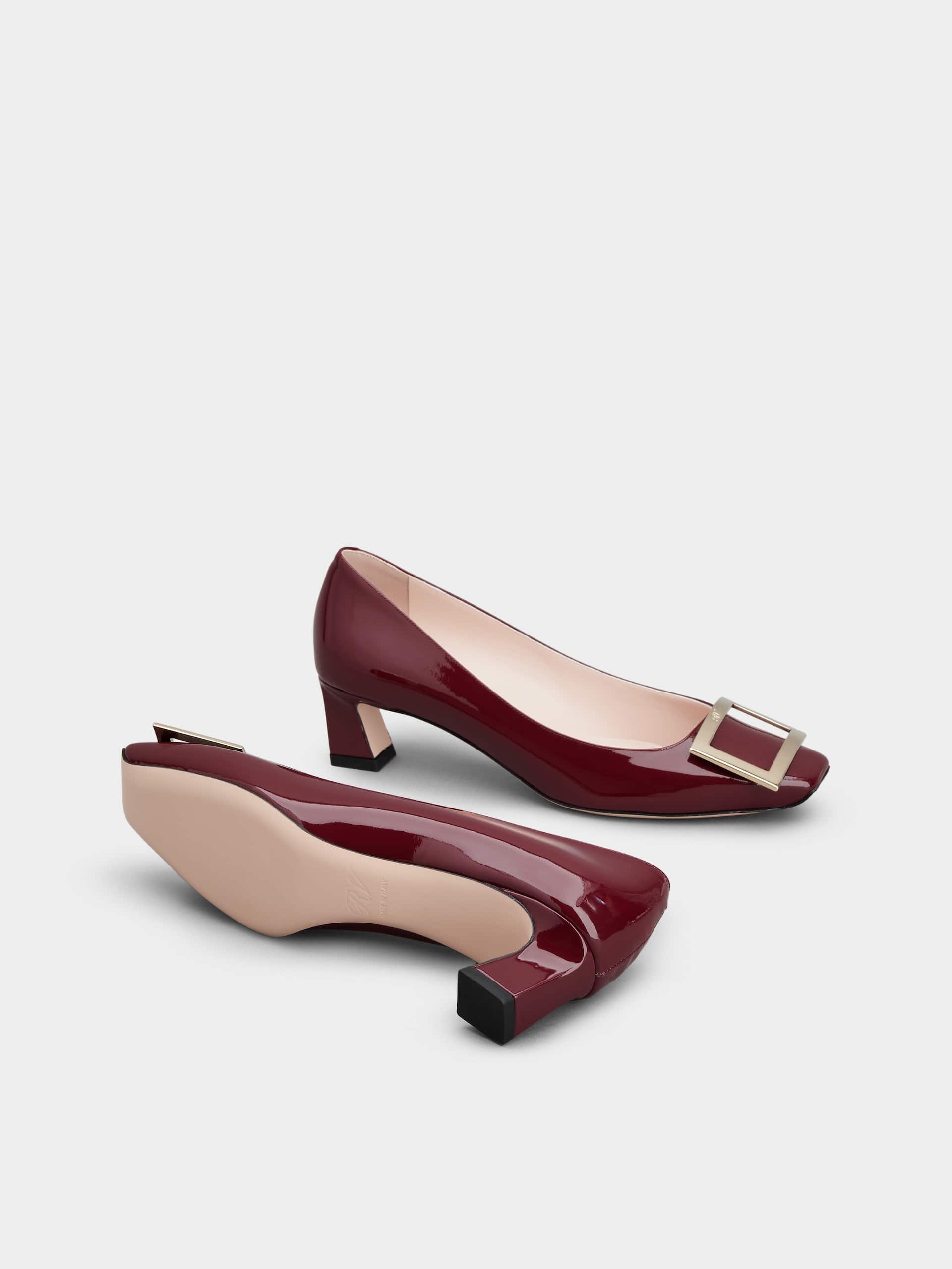 「ベル ヴィヴィエ トランペット」パンプス パテントレザー 45 mm ボルドー